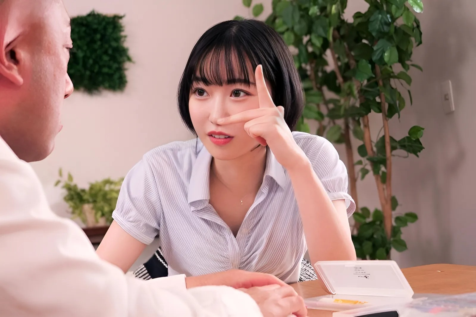 MIDV-410 我兒子的美麗導師