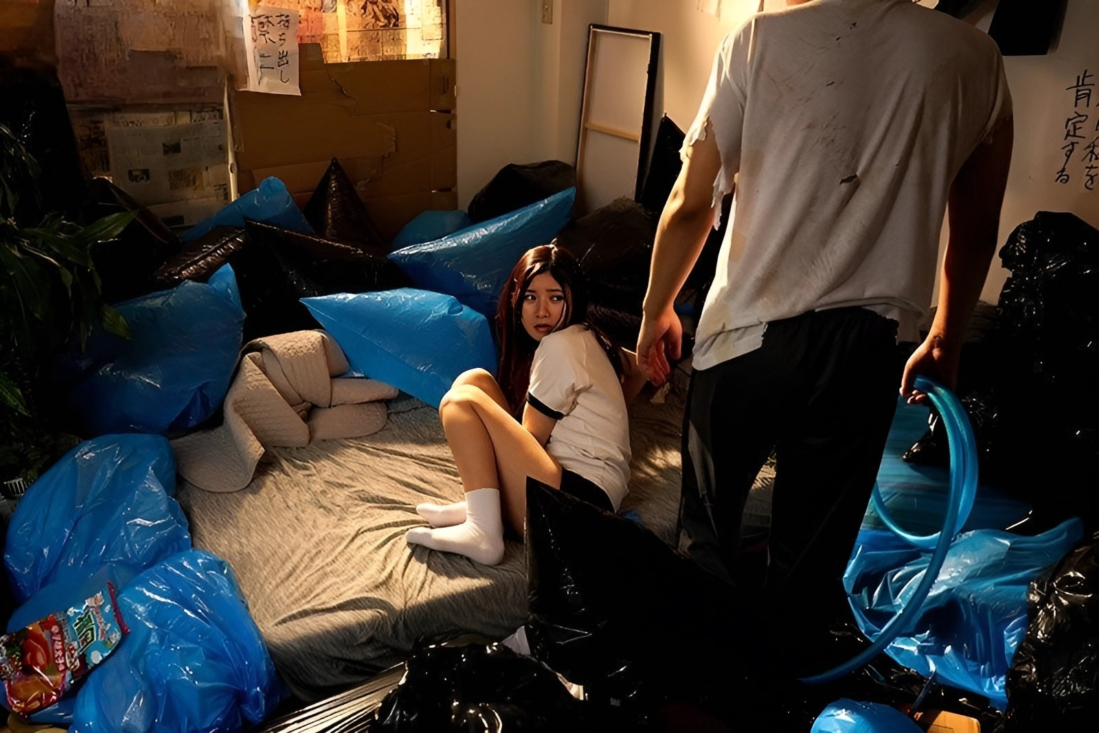 CAWD-590 The unlucky female student who lives next door to the pervert and the ending